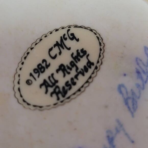 vINTAGE CHARLEE McGee chirstmas Ornament HandPainted 1982 Boy holding package - Picture 2 of 6